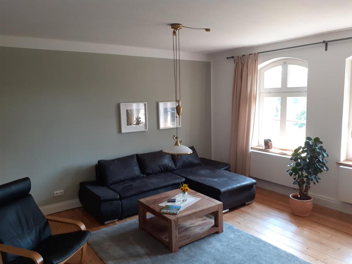 Ferienwohnung Ehemalige Revierfoersterei "Uns Luett" Kuhstorf Buitenkant foto